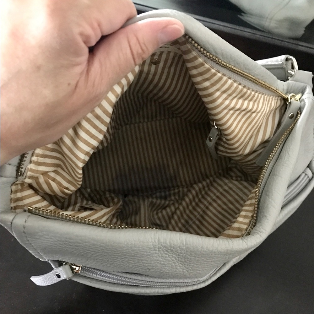 Kate Spade Purse - Picture 2 of 2